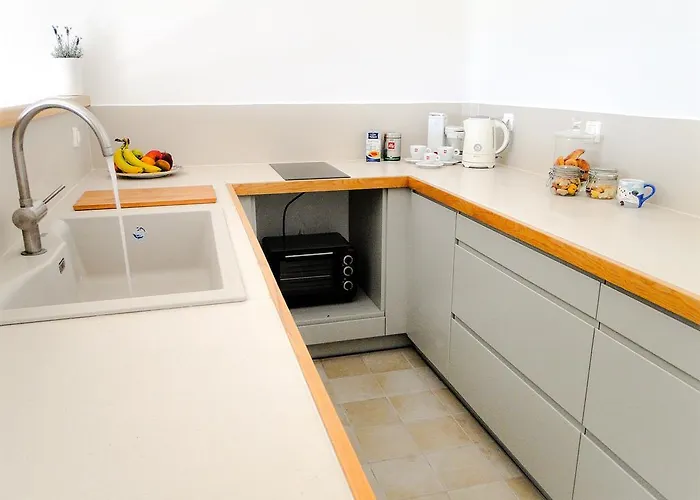 Thera Incognita Studios Apartmán *