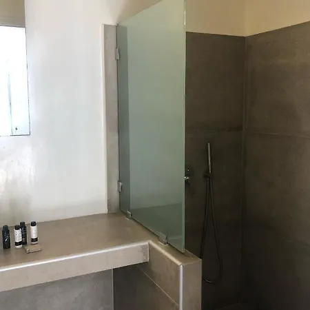 Thera Incognita * Perissa (Santorini)